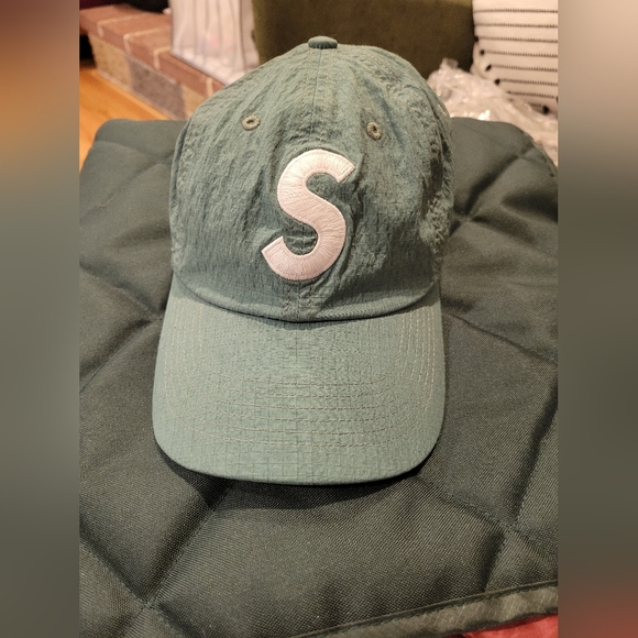 Supreme Cordura Ripstop S Logo 6-Panel